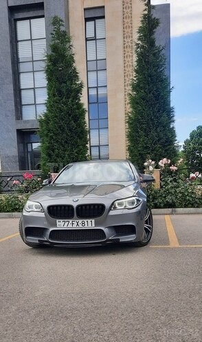 BMW 528-2
