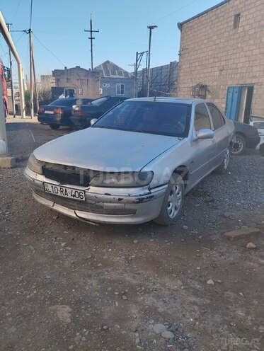 Peugeot 406-1