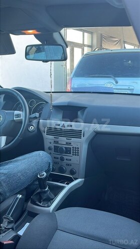 Opel Astra-2