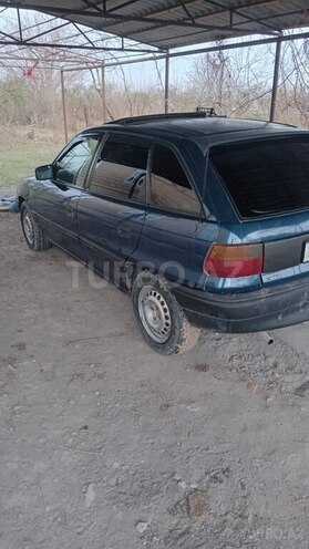 Opel Astra-2