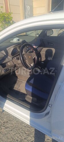 Chevrolet Cobalt-10