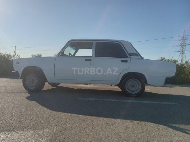 LADA (VAZ) 2107-6