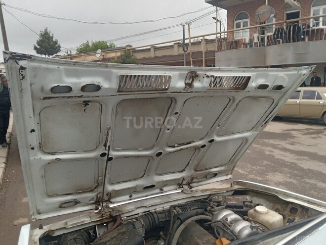 LADA (VAZ) 2107-17