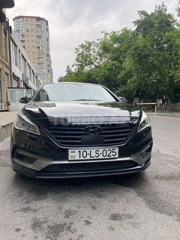 Hyundai Sonata-1