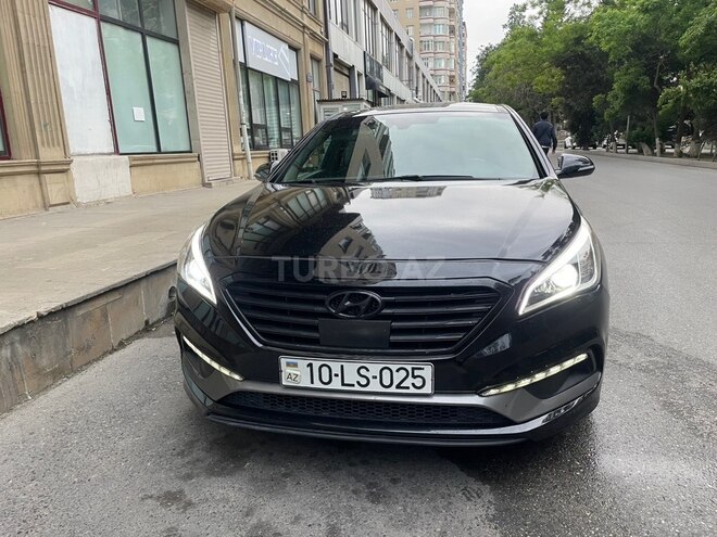 Hyundai Sonata-4