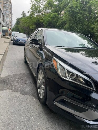 Hyundai Sonata-5