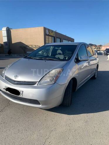 Toyota Prius-3