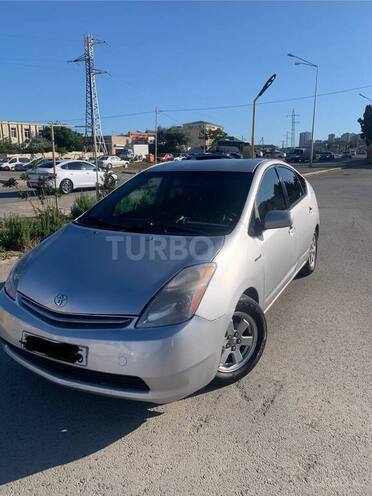 Toyota Prius-1