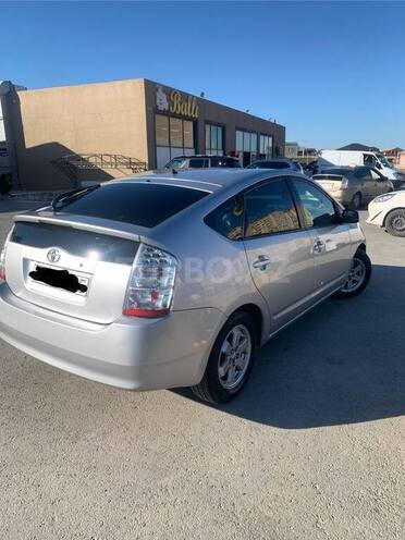 Toyota Prius-11