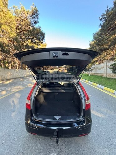 Hyundai i30-12