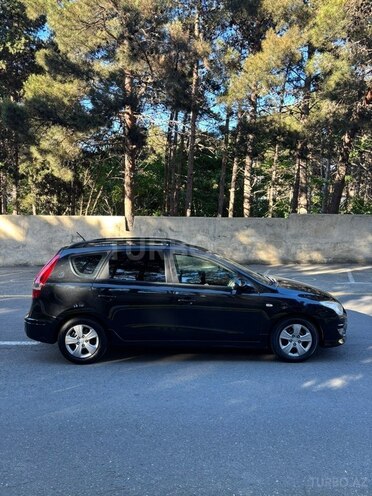 Hyundai i30-7