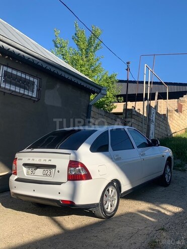 LADA (VAZ) Priora-15