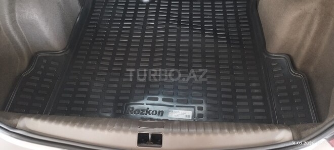 Chevrolet Cobalt-17