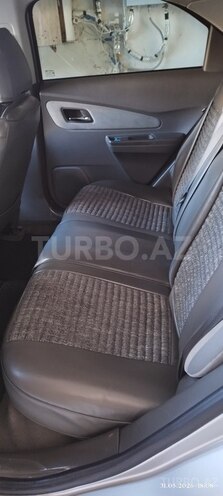 Chevrolet Cobalt-16