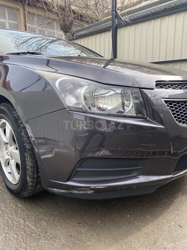 Chevrolet Cruze-9