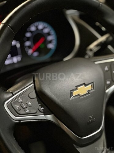 Chevrolet Malibu-8