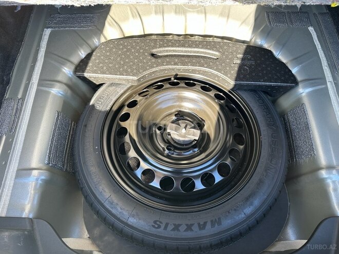 Chevrolet Malibu-13