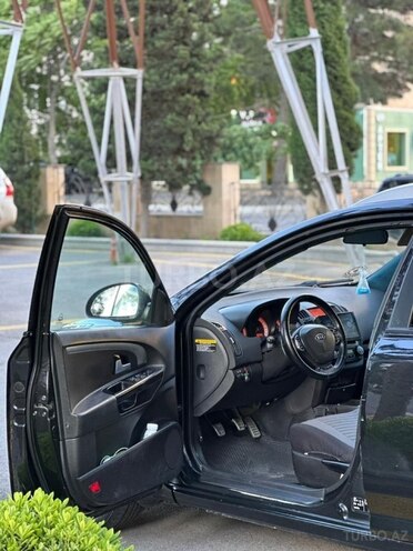 Kia Ceed SW-10