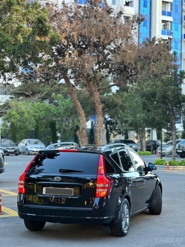 Kia Ceed SW-6