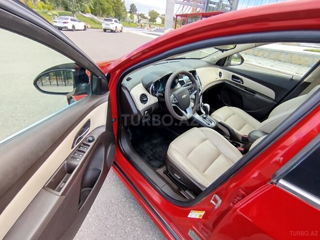Chevrolet Cruze-10