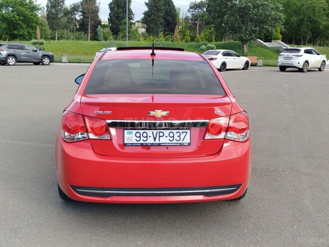Chevrolet Cruze-8