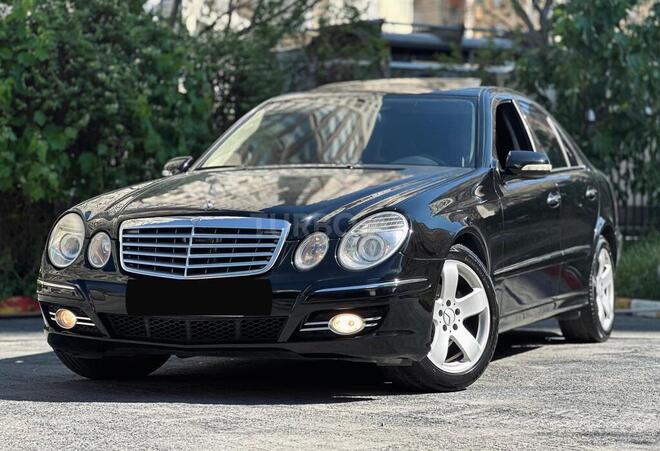 Mercedes E 350-1