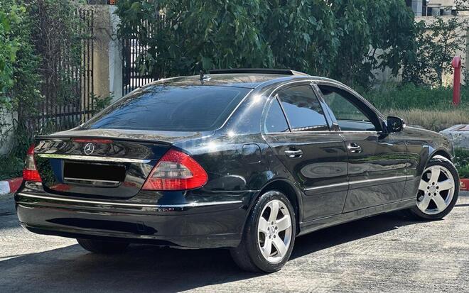 Mercedes E 350-7