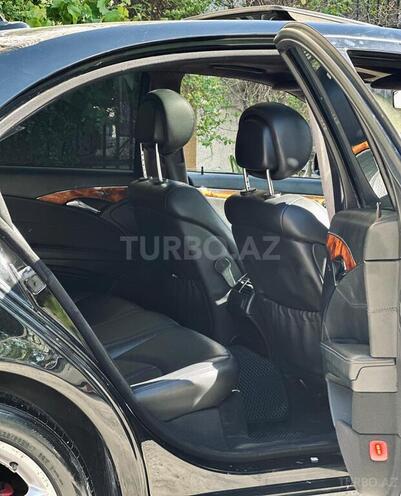 Mercedes E 350-12