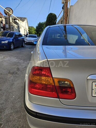 BMW 320-14