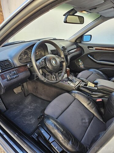 BMW 320-19