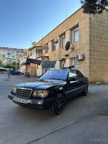 Mercedes 220 E-3