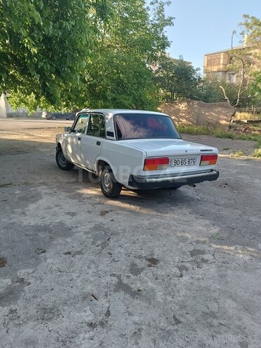 LADA (VAZ) 2107-4