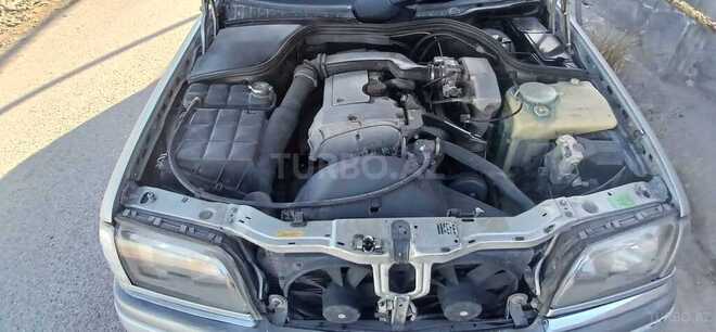 Mercedes C 180-6