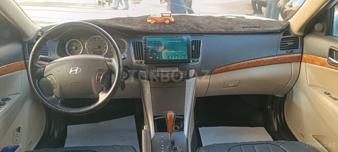 Hyundai Sonata-7