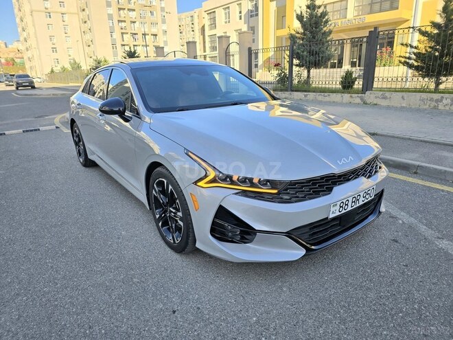 Kia K5-3