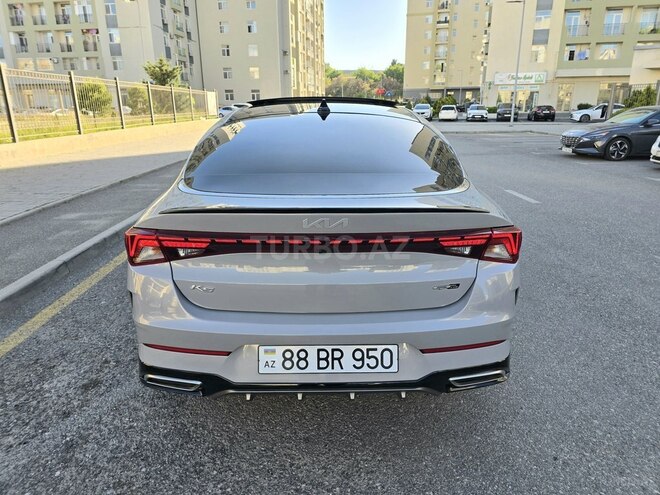 Kia K5-6