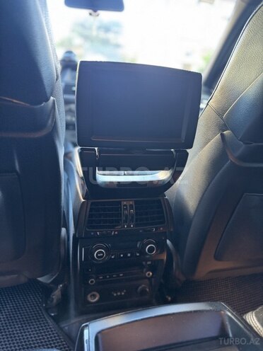 BMW X6-8