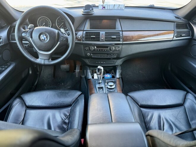 BMW X6-9