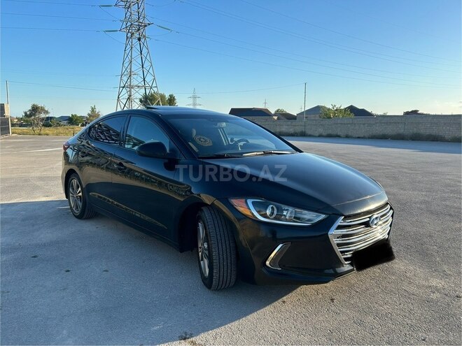 Hyundai Elantra-2