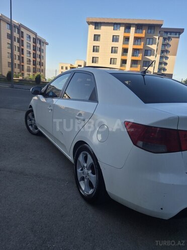 Kia Cerato-8