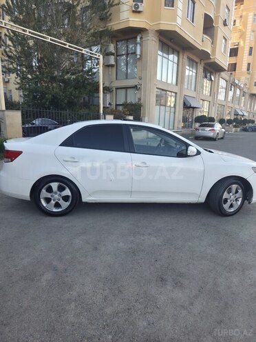 Kia Cerato-9