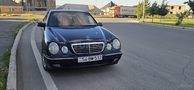 Mercedes E 220-8