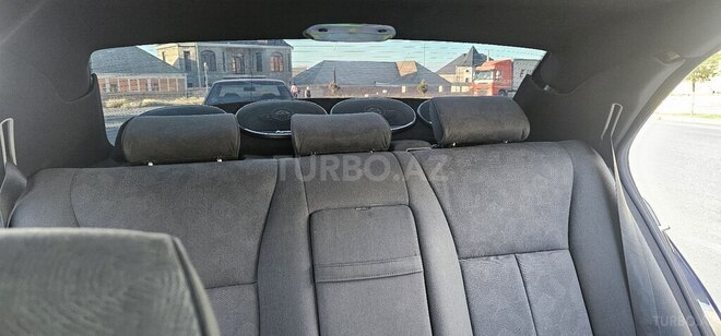 Mercedes E 220-14