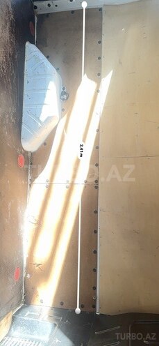 Ford Transit-14