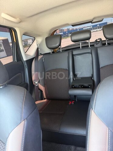 Nissan Note-6