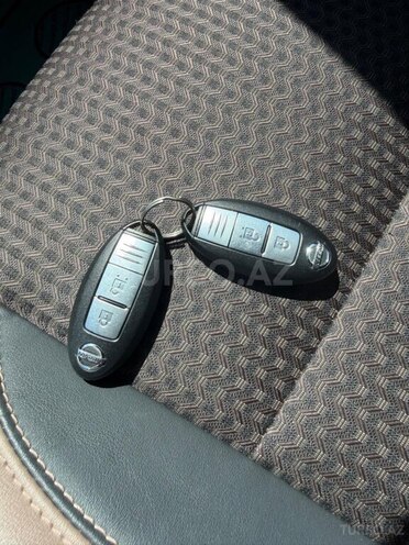Nissan Note-4