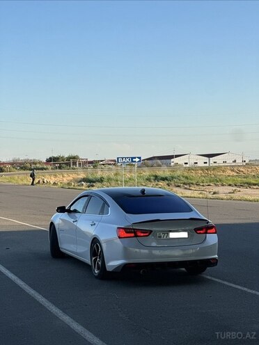 Chevrolet Malibu-5