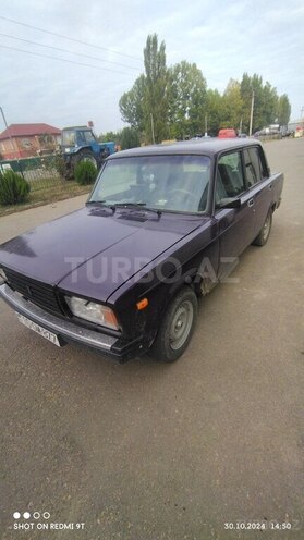 LADA (VAZ) 2107-2