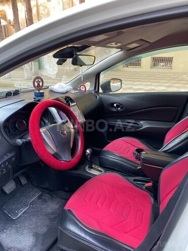 Nissan Note-5