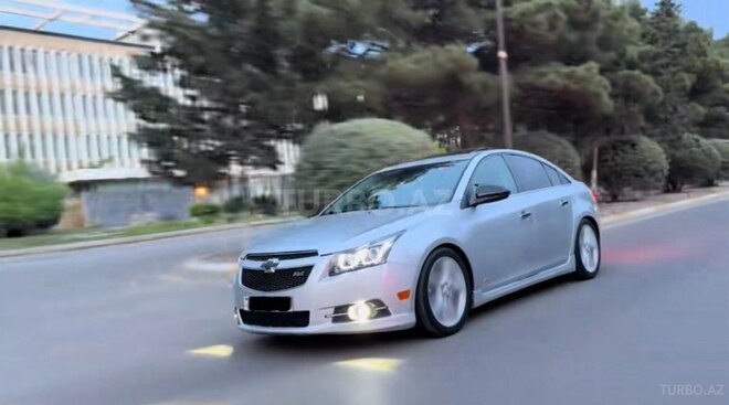 Chevrolet Cruze-15